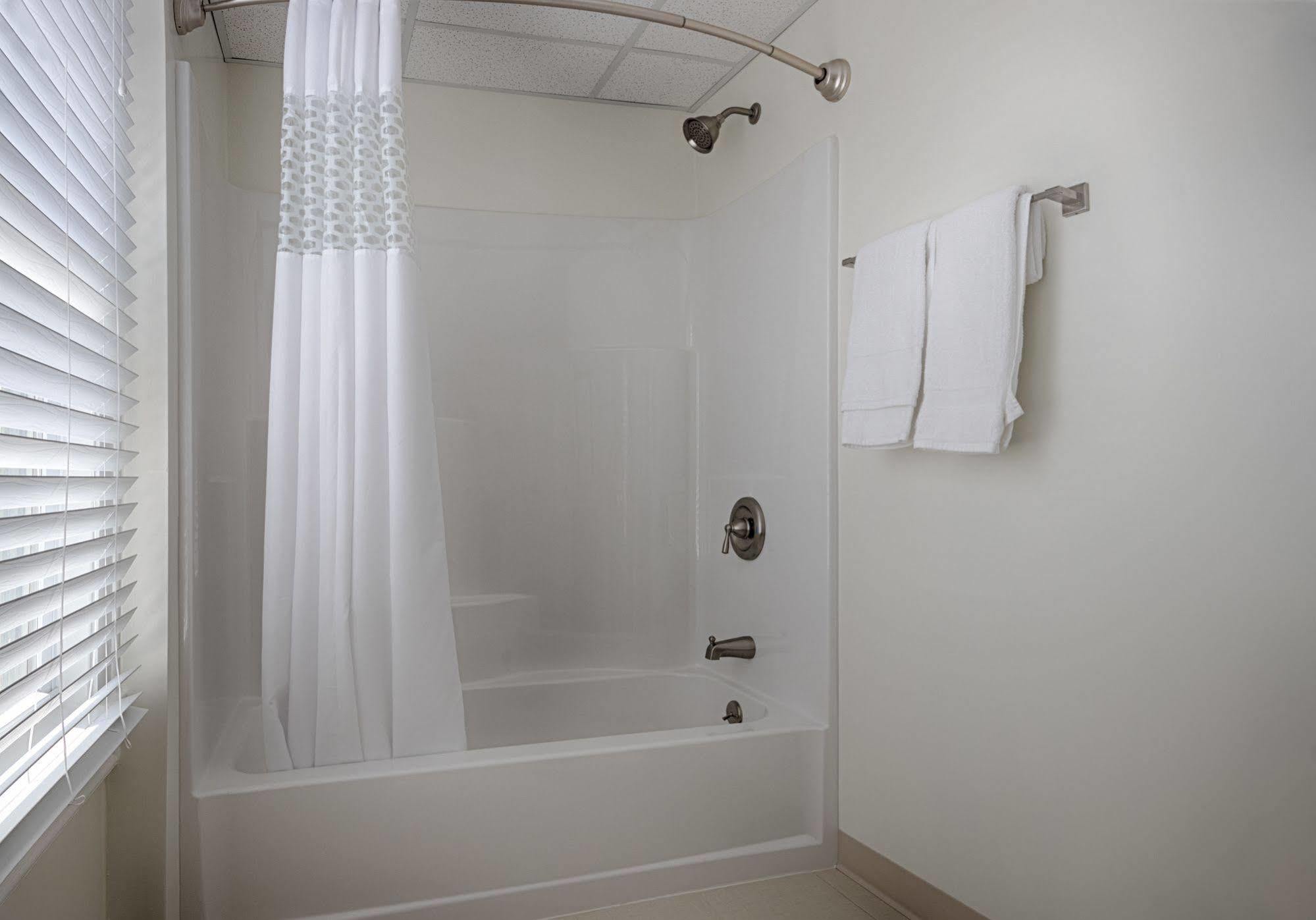 The Wellington Hotel & Suites Oceanblock Ocean City Buitenkant foto